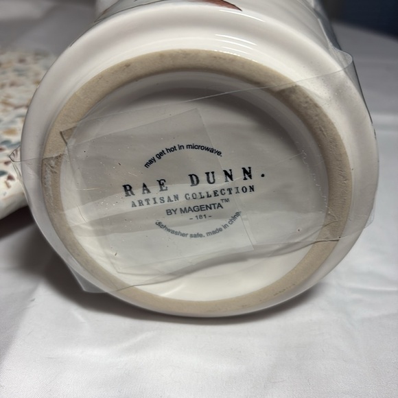 Rae Dunn stackable container set - Picture 6 of 6